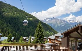 Hotel Club Du Soleil Valfrejus 3*